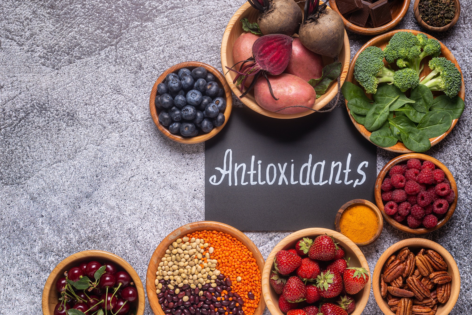 Healthy foods high in antioxidants.